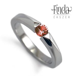 Bridge nemesacél gyűrű piros zafírral