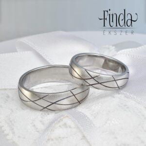 Inda nemesacél karikagyűrű matt felülettel