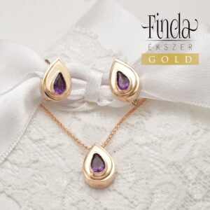Androméda rose arany ékszerszett ametiszttel