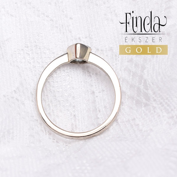 Aquattro fehér arany gyűrű aquamarinnal